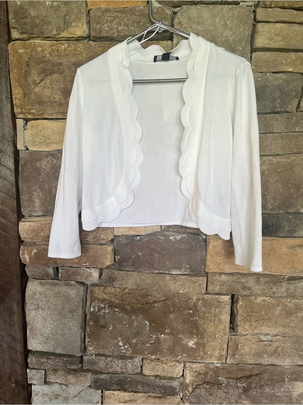NWT Perceptions New York White Scalloped Open Front Cardigan Size S